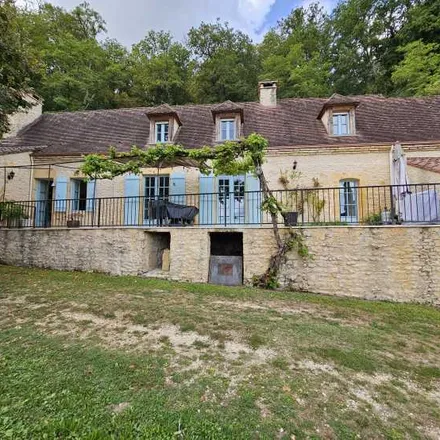 Buy this 3 bed house on Mauzac-et-Grand-Castang in Dordogne, France