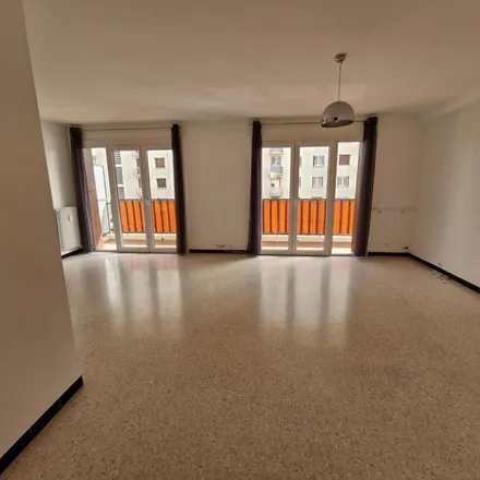 Rent this 3 bed apartment on 315 Place de la Liberté in 83000 Toulon, France