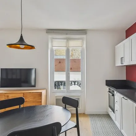 Image 7 - 11 Rue de l'Armée d'Orient, 75018 Paris, France - Apartment for rent
