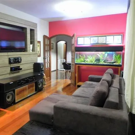 Buy this 4 bed apartment on Rua Passa Tempo in Carmo, Belo Horizonte - MG