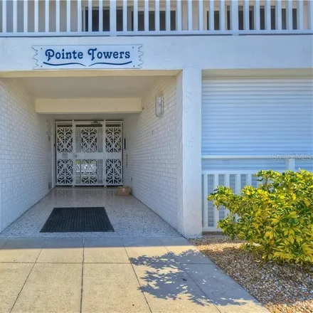 Image 7 - Castle Hotel, 401 Gulf Way, Saint Pete Beach, Pinellas County, FL 33706, USA - Condo for rent