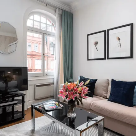 Rent this studio townhouse on 33-35 Draycott Place in London, SW3 2SQ