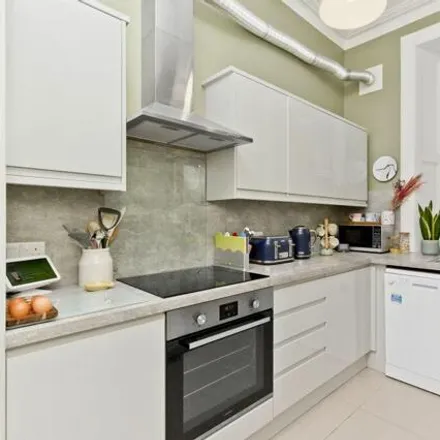 Image 3 - 3 Sciennes Hill Place, City of Edinburgh, EH9 1NP, United Kingdom - Apartment for sale