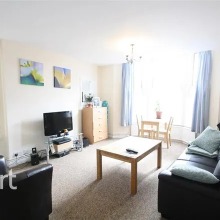 Rent this 1 bed apartment on Lincolnshire Co-op in Carholme Road, Lincoln