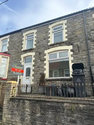 Rent this 3 bed townhouse on Tillery Street in Abertillery, NP13 1HN