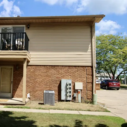 Buy this 2 bed condo on 68465 Rosewood Lane in Richmond, Macomb County