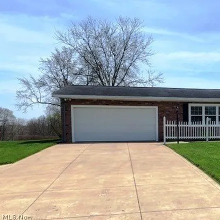 Buy this 3 bed house on 5460 High Circle Northwest in Lawrence Township, OH 44614