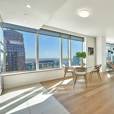 Image 2 - Metropolis Residential Tower I, Harbor Freeway, Los Angeles, CA 90017, USA - Condo for sale