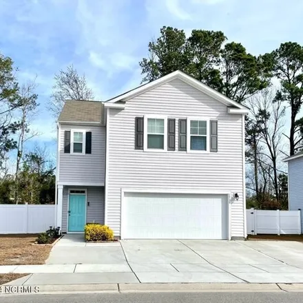Rent this 4 bed house on 1736 Pine Knoll Road in New Hanover County, NC 28411
