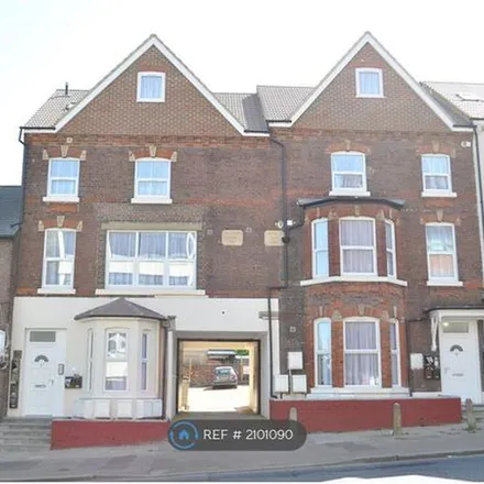 Rent this 1 bed apartment on Cardiff Road in Luton, LU1 1QG