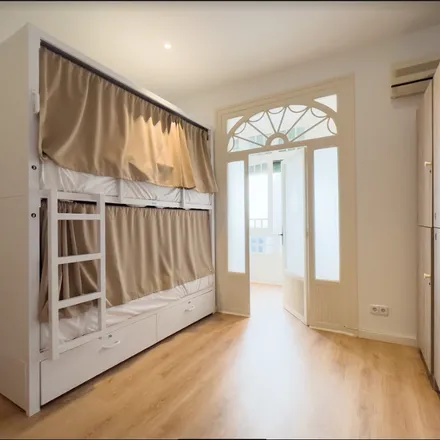 Rent this 9 bed room on Carrer de Mallorca in 298-300, 08037 Barcelona