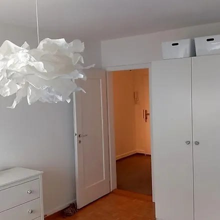 Rent this 2 bed apartment on Pausenplatz in Spiegelstrasse, 3095 Köniz