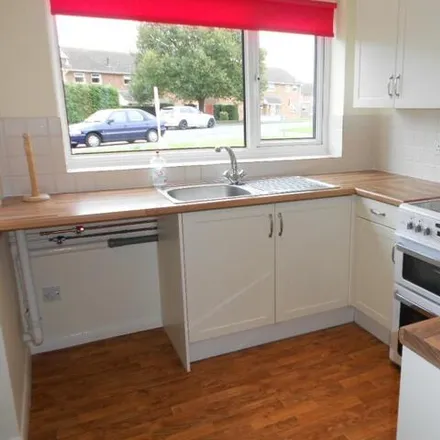 Image 3 - Gainsborough Road, Stowmarket, IP14 1LL, United Kingdom - Townhouse for rent