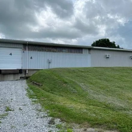 Image 6 - 750 Bloomfield Road, Briartown, Springfield, KY 40069, USA - House for sale