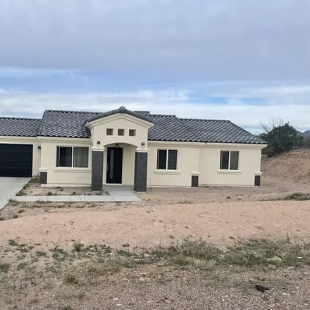 Buy this 3 bed house on 958 Calle Coyote in Santa Cruz County, AZ 85648