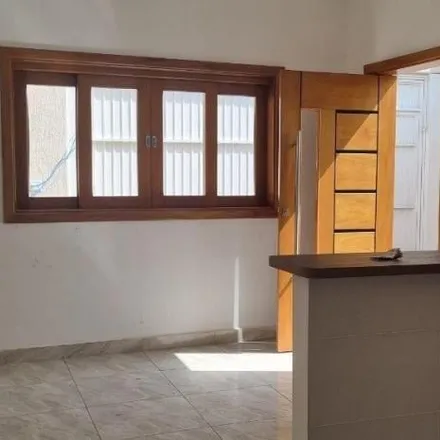 Buy this 2 bed house on Rua Lilia in Calmon Viana, Poá - SP