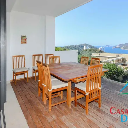 Buy this 4 bed apartment on Calle Paseo del Agua in Ampliación Punta Diamante, 39300 Acapulco