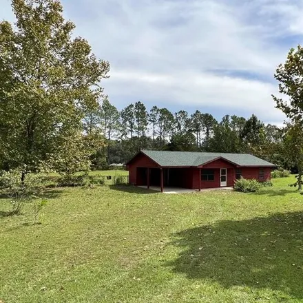 Buy this 3 bed house on 6968 Northwest 80 Street in Levy County, FL 32626