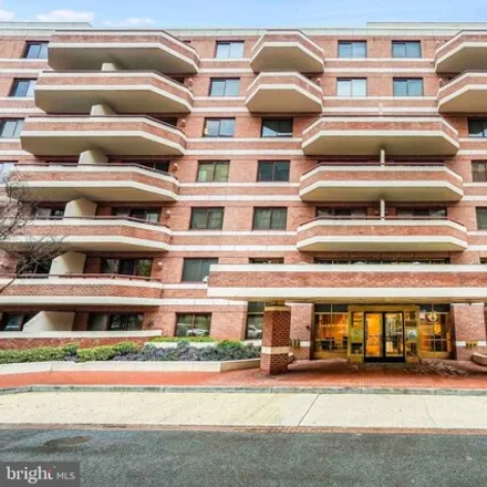 Buy this 1 bed condo on 2301 N Street Northwest in Washington, DC 20063