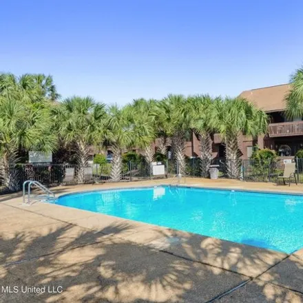 Image 2 - 233 Ahekolo Circle, Diamondhead, MS 39525, USA - Condo for sale