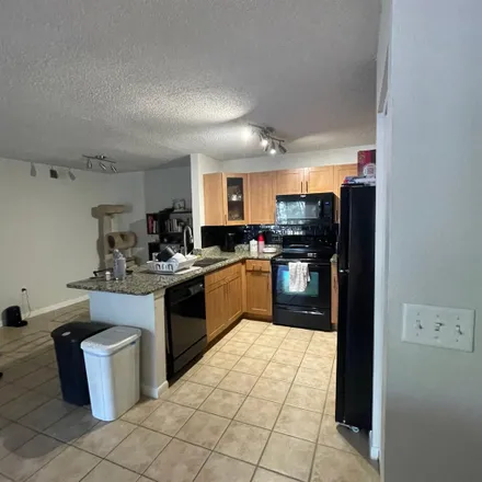 Rent this 1 bed room on hottub in Harborbluff Way, Hillsborough County