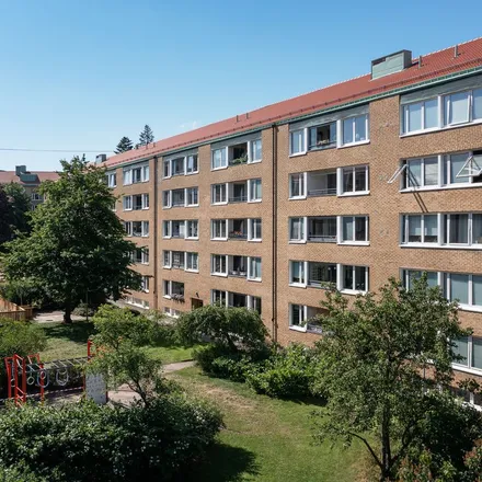 Rent this 3 bed apartment on Sankt Pauligatan 12 in 416 61 Gothenburg, Sweden
