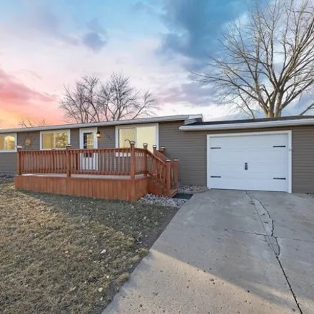Buy this 3 bed house on 1105 West Main Street in Beresford, SD 57004