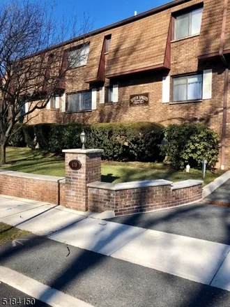 Rent this 1 bed apartment on 400 Notch Road in Clifton, NJ 07013