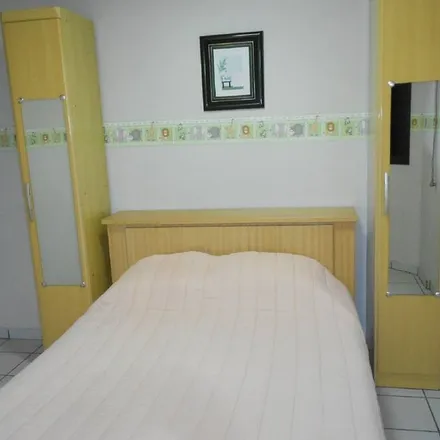 Rent this 2 bed apartment on Praia de Martim de Sá in Jardim Bela Vista, Caraguatatuba