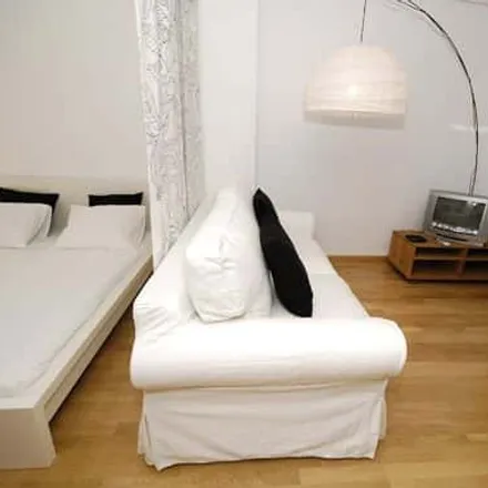 Image 8 - Calle de Miosotis, 50, 28039 Madrid, Spain - Apartment for rent