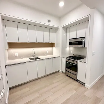 Rent this 1 bed apartment on 15 Broad Street in New York, NY 10005
