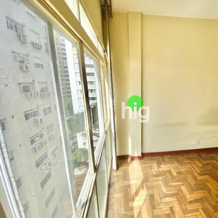 Buy this 3 bed apartment on Ponto de Táxi Jaguaribe in Rua Dona Veridiana 248, Higienópolis