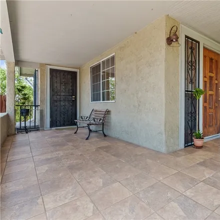 Image 8 - 2817 East 6th Street, Los Angeles, CA 90023, USA - House for sale