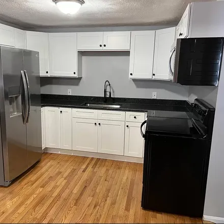 Image 1 - 131 Mugget Hill Rd # 4, Charlton MA 01507 - Apartment for rent