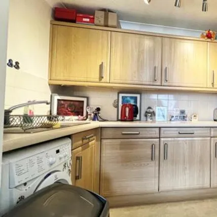 Image 2 - unnamed road, Lower Sheering, CM21 9RF, United Kingdom - Apartment for sale