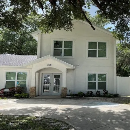 Image 2 - 252 Elizabeth Avenue, Bayview, Clearwater, FL 33759, USA - House for sale