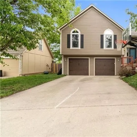 Buy this 3 bed house on 10260 Webster Avenue in Kansas City, KS 66109