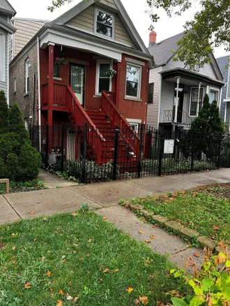 Rent this 2 bed house on Beat 2523 in 2833 North Hamlin Avenue, Chicago