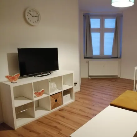 Rent this 3 bed apartment on Wolfenbütteler Straße 19 in 39112 Magdeburg, Germany