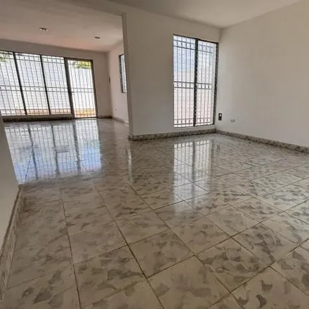 Rent this 4 bed house on Calle 1-F in 97139 Mérida, YUC