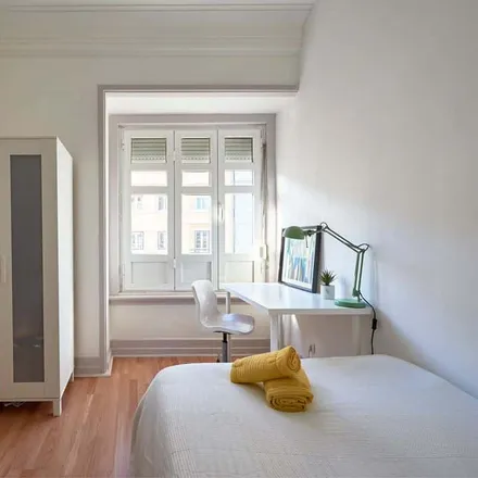 Rent this 13 bed room on Presença Marquês in Rua Rodrigo da Fonseca, 1250-272 Lisbon