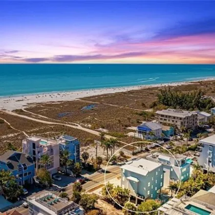 Image 3 - 645 Beach Rd, Sarasota, Florida, 34242 - House for sale