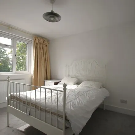 Rent this 2 bed apartment on Queen's Road in Buckhurst Hill, IG9 5BS