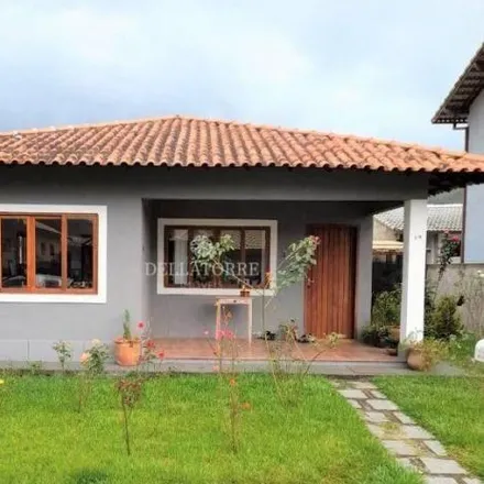 Buy this 3 bed house on Rua Diógenes Pedro da Costa in Vargem Grande, Teresópolis - RJ