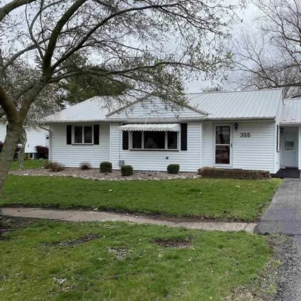 Image 1 - 345 South Hall Street, Roseville, Warren County, IL 61473, USA - House for sale