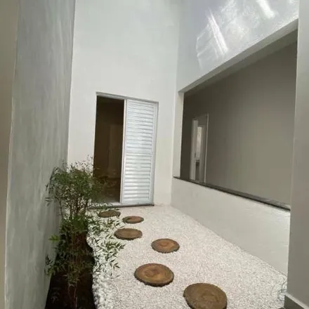 Buy this 4 bed house on Rua Gonçalves Dias in Vila Odim Antão, Sorocaba - SP
