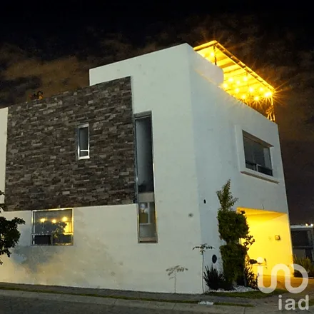 Buy this 4 bed house on Jardin interior in Calle Lagos, Lomas I