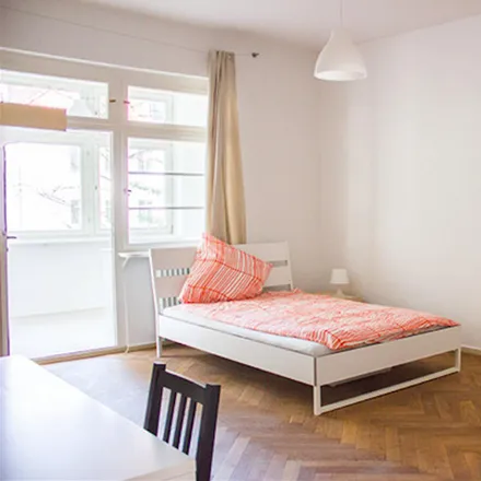 Rent this 6 bed room on Cunostraße 70 in 14199 Berlin, Germany