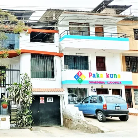 Buy this 7 bed house on Avenida El Sol in Villa María del Triunfo, Lima Metropolitan Area 15809