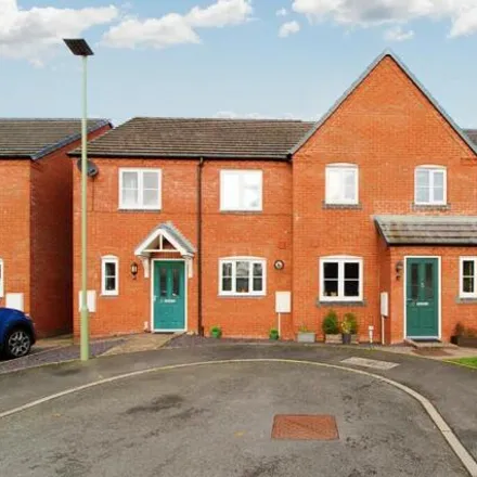 Buy this 3 bed duplex on Windsor Place in Church Stretton, SY6 6BG